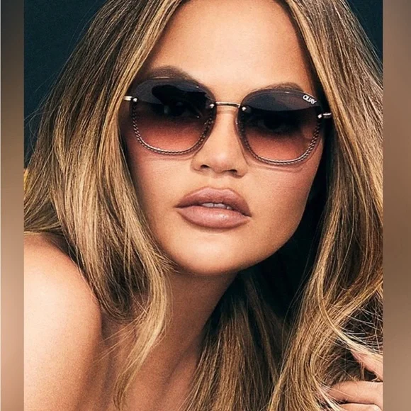 Quay Australia Tan Sunglasses - Picture 4 of 4